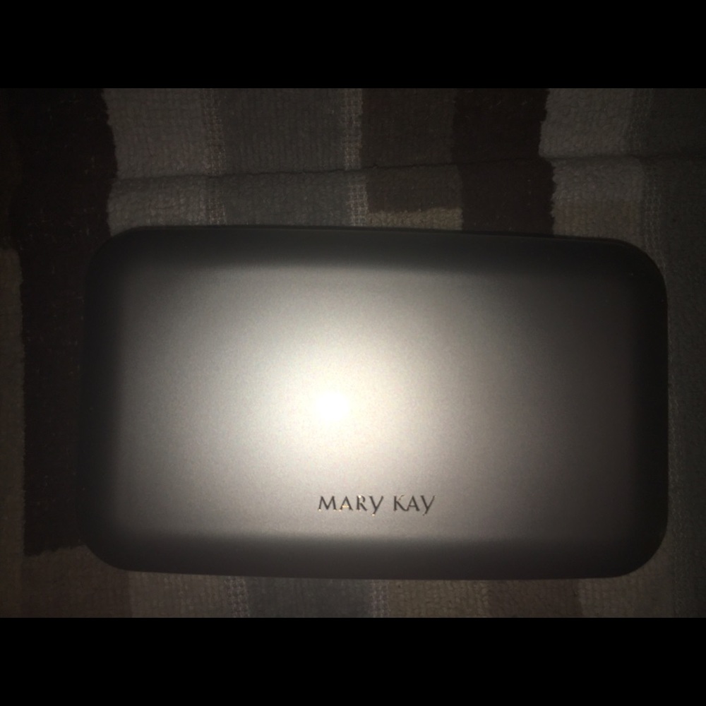 Mary Kay Foundation Compact